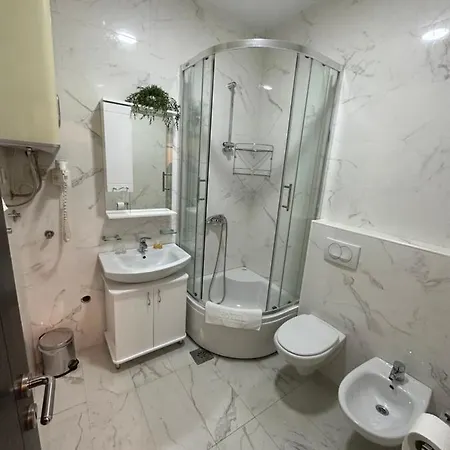 Shine Aparthotel