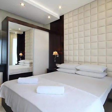 Shine Budva