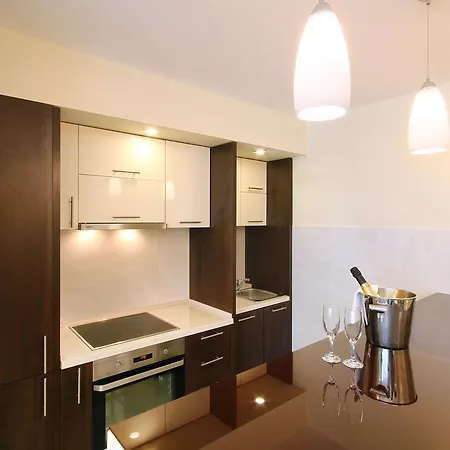 Apart Otel Shine